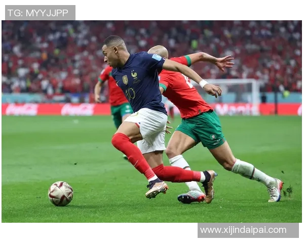 足球明星职业照片全景展示让你领略绿茵场上的风采与激情